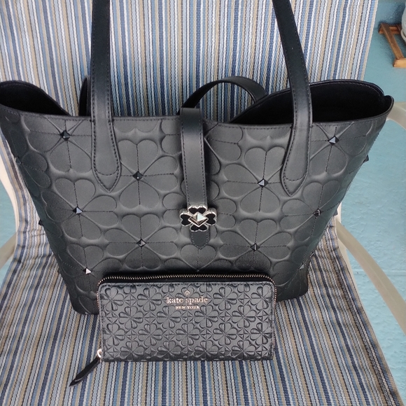 Kate spade tote and wallet - Picture 2 of 10
